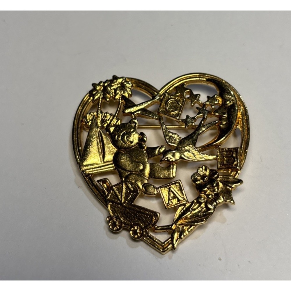 Vintage Avon Sweet Memories Gold Tone Heart Brooch Childhood Toys Pin